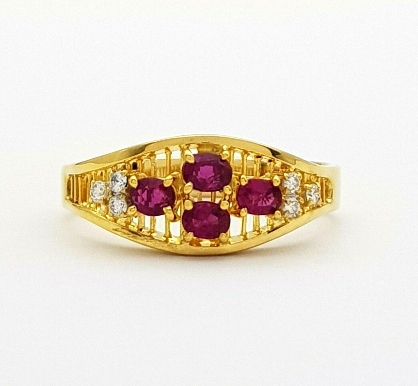 Ladies Ring 14ct (585, 14K) Yellow Gold Ruby & Diamond Dress Ring