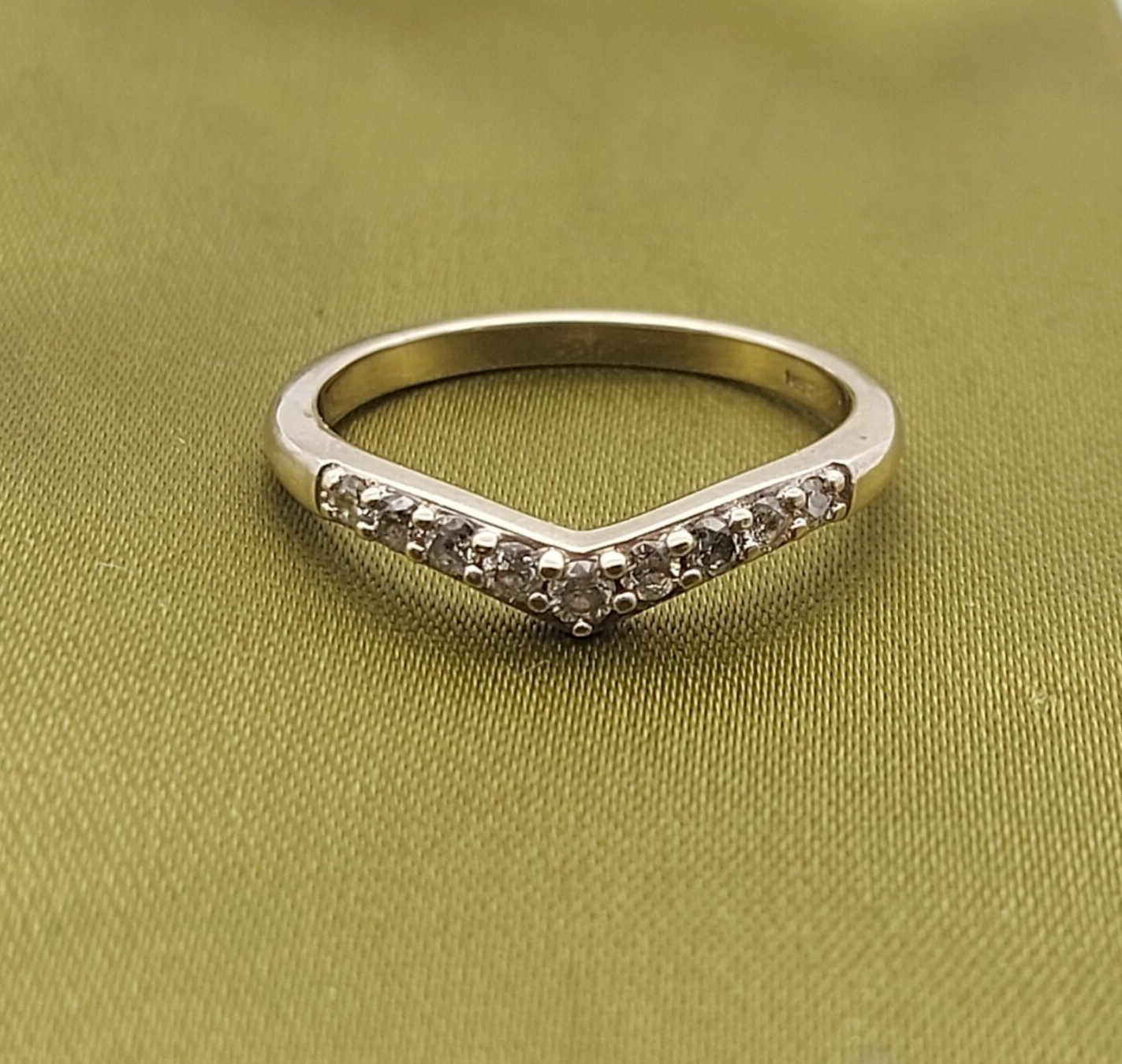 Ladies White Gold 10ct (417, 10K) MHJ Natural Pave Diamond Wishbone Dress Ring