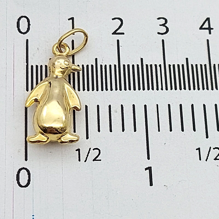 Unisex Rare 9ct (375, 9K) Unique Italian Yellow Gold Penguin Pendant