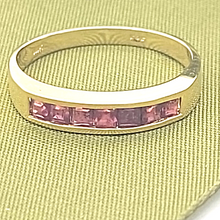 Load image into Gallery viewer, Ladies 14ct (585, 14K) Yellow Gold and Tourmaline Ring
