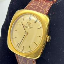 Load image into Gallery viewer, Unisex 18ct (750, 18K) Solid Yellow Gold Vintage IWC Swiss Watch w Leather Strap
