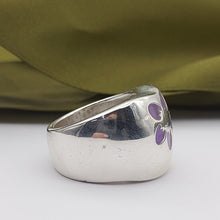 Load image into Gallery viewer, Unisex Ring Silver (925) Thick Band Flower Dress Ring
