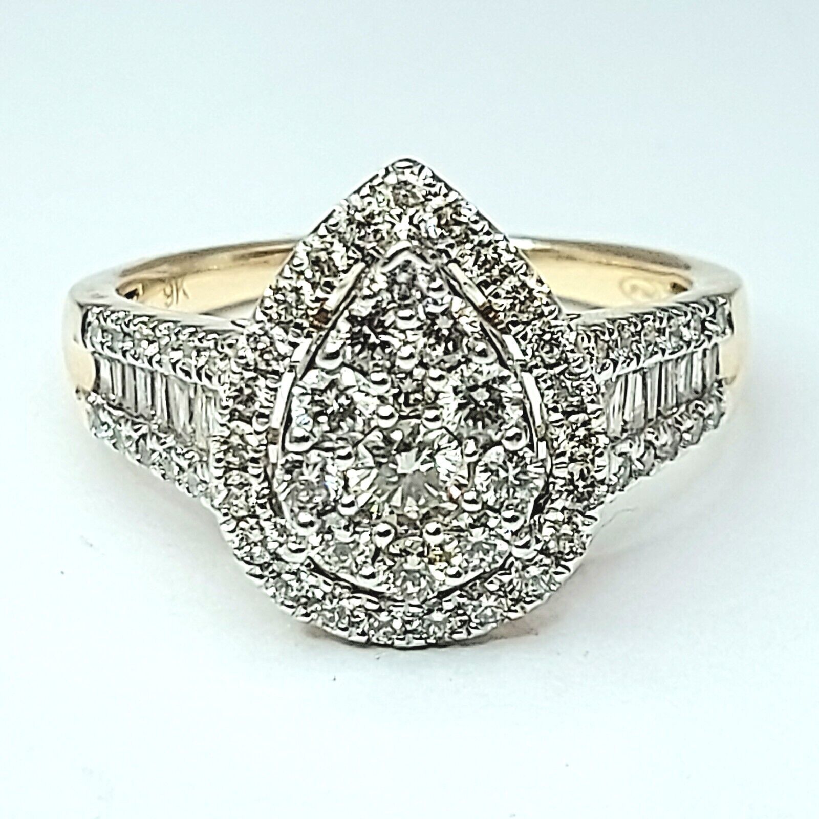 Ladies Yellow Gold 9ct (375, 9k) Teardop Engagement Diamond (1.39ct) Ring W/ Val
