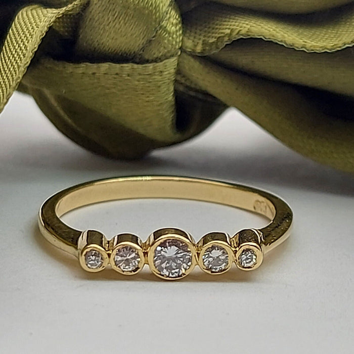 Ladies 18ct (750, 18K) Yellow Gold 0.18ct Natural Diamond Bezel Dress Ring