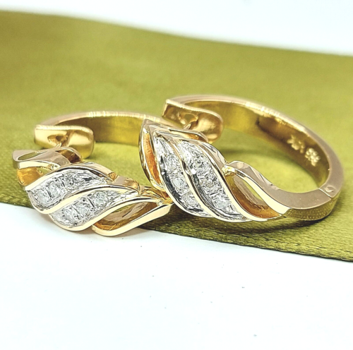 Ladies Yellow Gold 14ct (585, 14K) Unique Diamond (0.20ct) Swirl Huggie Earrings