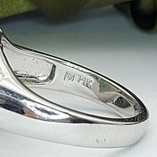 Load image into Gallery viewer, Ladies Landscape Ring 14ct (585, 14K) White Gold Diamond (20pts) Dress Ring
