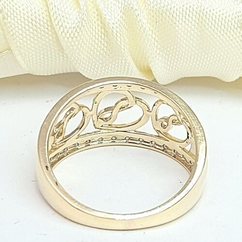 Ladies Yellow Gold 10ct (417,10K) MHJ Infinity Heart ring with Diamonds (15pts)