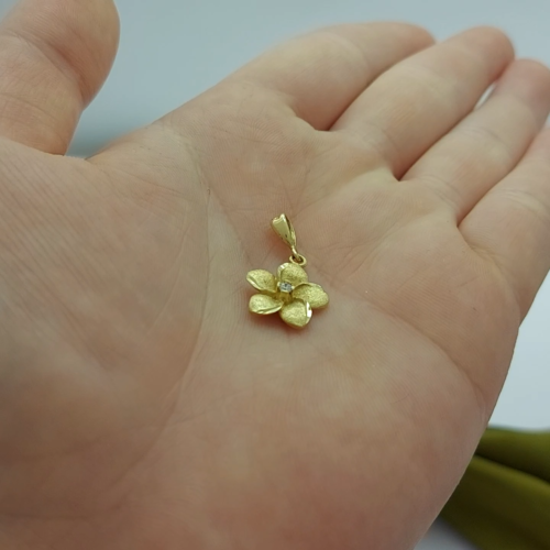 Ladies Pendant Yellow Gold 14ct (585,14K) High Quality Frangipani Flower Pendant