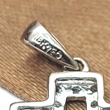 Load image into Gallery viewer, Ladies White Gold 18ct(750,18K) Natural (0.15ct) Diamond Religious Cross Pendant
