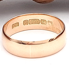 Load image into Gallery viewer, Antique Ladies 9ct (375, 9K) Rose Gold Wide Wedding Cigar Band Ring
