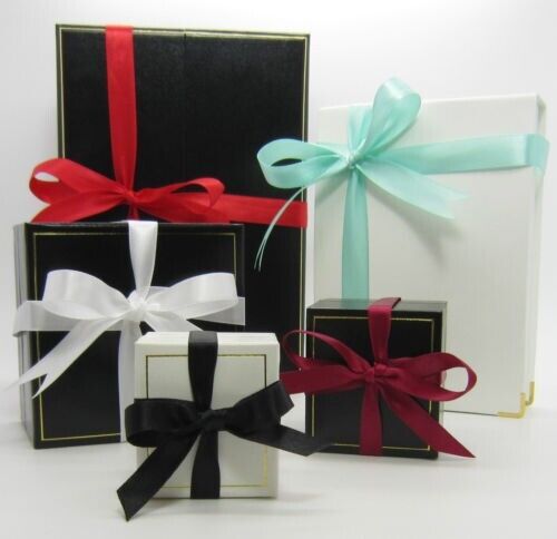 Ladies Jewellery Set 9ct Tri-Tone Gold Two Piece Pendant & Earrings Set