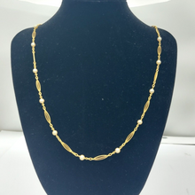 Load image into Gallery viewer, Ladies 18ct (750, 18K) High Quality Yellow Gold Natural Pearl Chain Necklace
